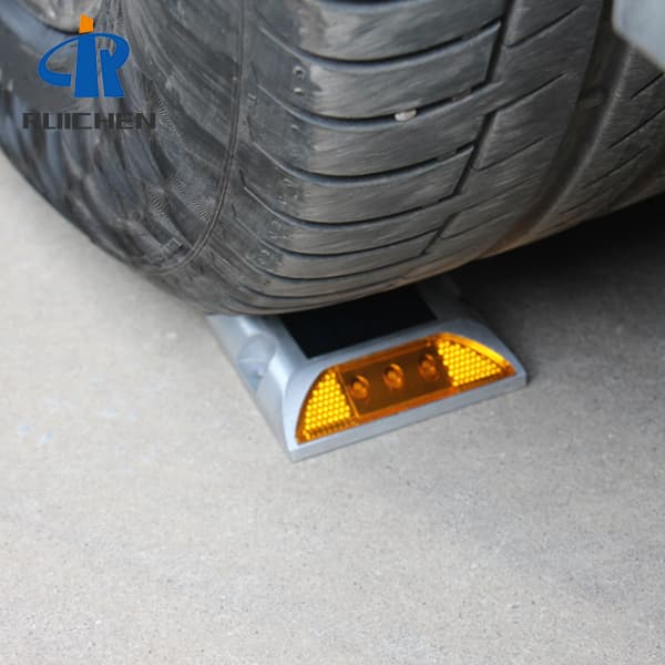 <h3>Embedded Road Reflective Stud Light In Usa With Stem</h3>
